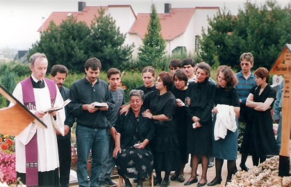 Beerdigung eines armenischen Flüchtlings
