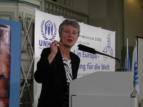 Berliner UNHCR-Symposium 2002 Asyl in Europa  beck2.jpg