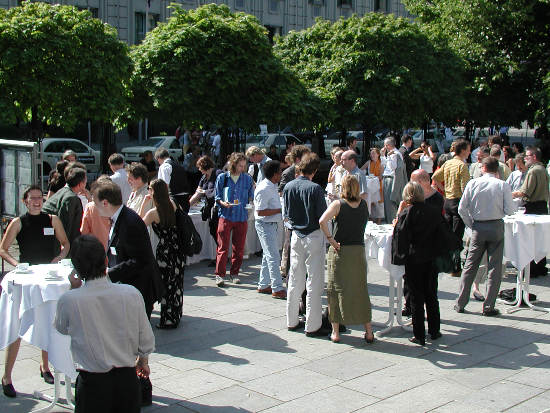 Berliner UNHCR-Symposium 2002 Asyl in Europa  pause3.jpg